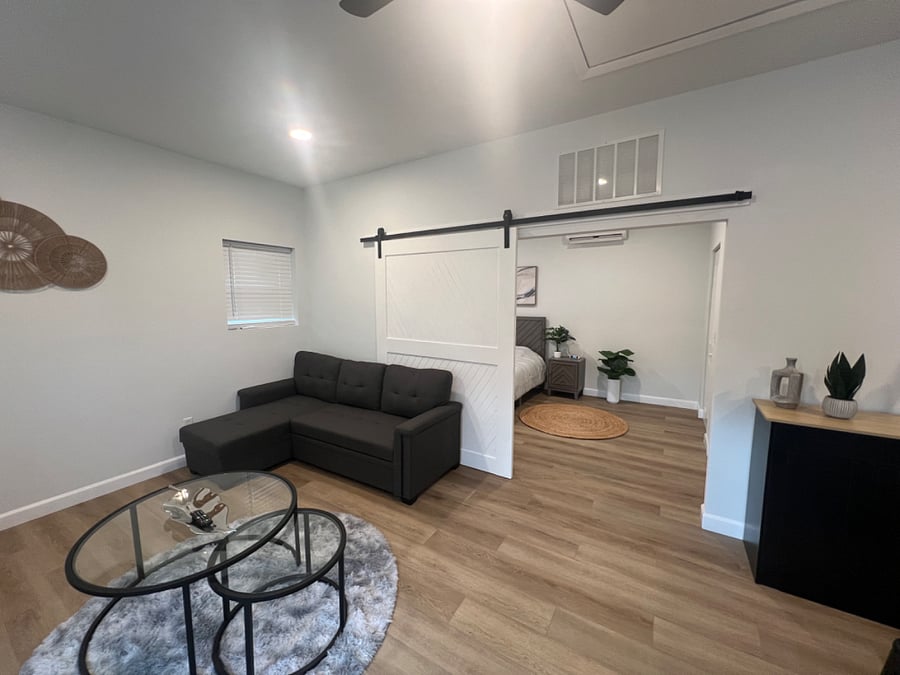 Furnished Finder property 700196_1 photo 8