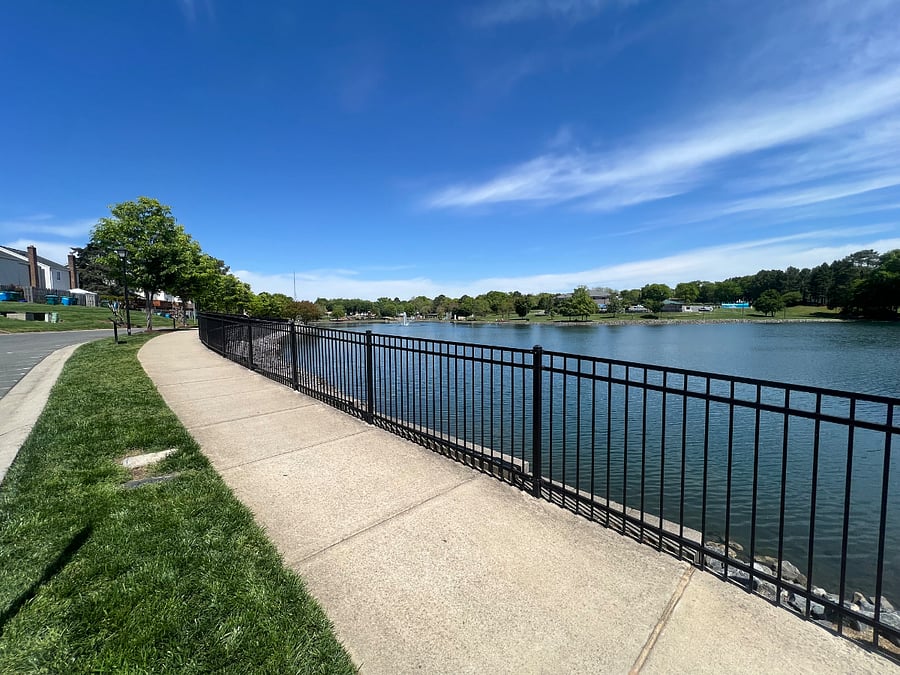 Walkable access to Pineville Lake Park