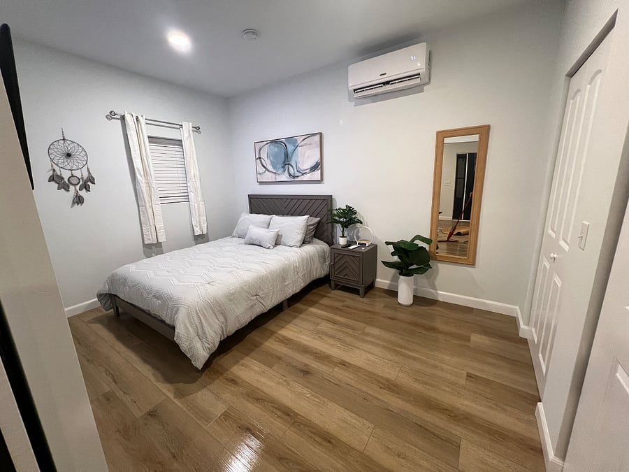 Furnished Finder property 700196_1 photo 9