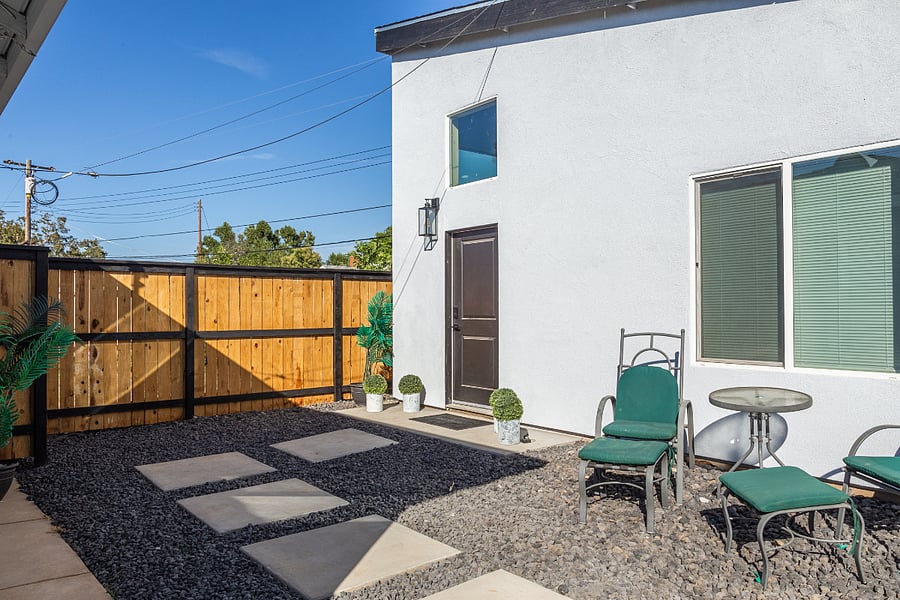Furnished Finder property 700205_1 photo 13