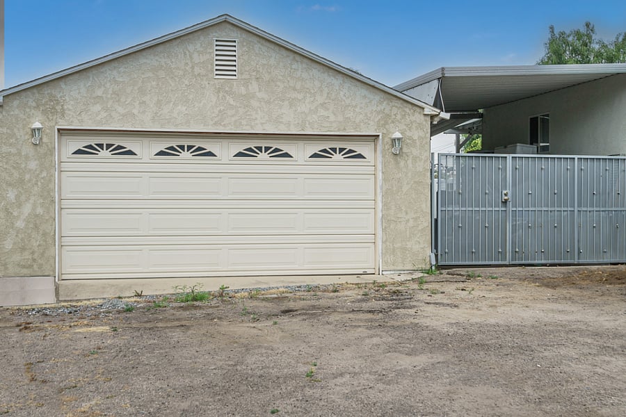 Furnished Finder property 700229_1 photo 16