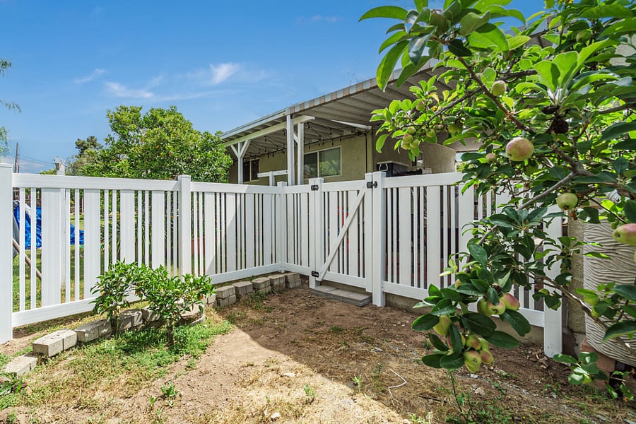 Furnished Finder property 700229_1 photo 14