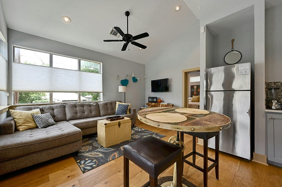 Furnished Finder property 700251_1 photo 13