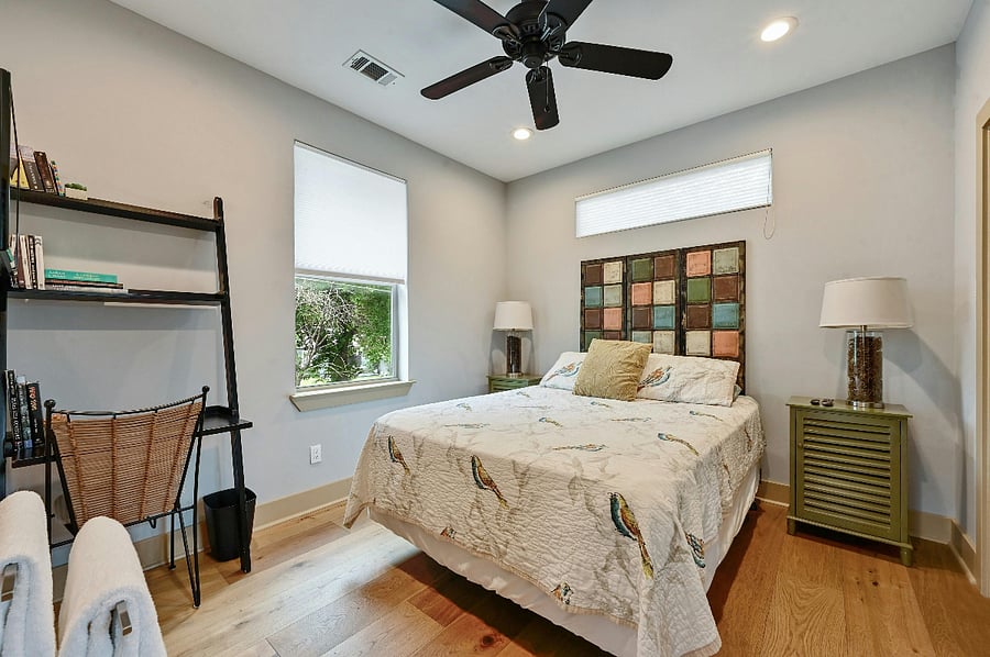 Furnished Finder property 700251_1 photo 14