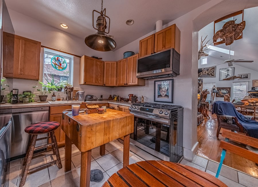 Furnished Finder property 700269_1 photo 3