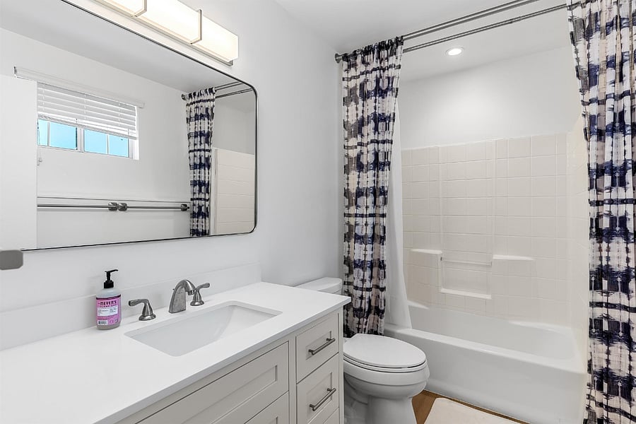 Furnished Finder property 700284_1 photo 19