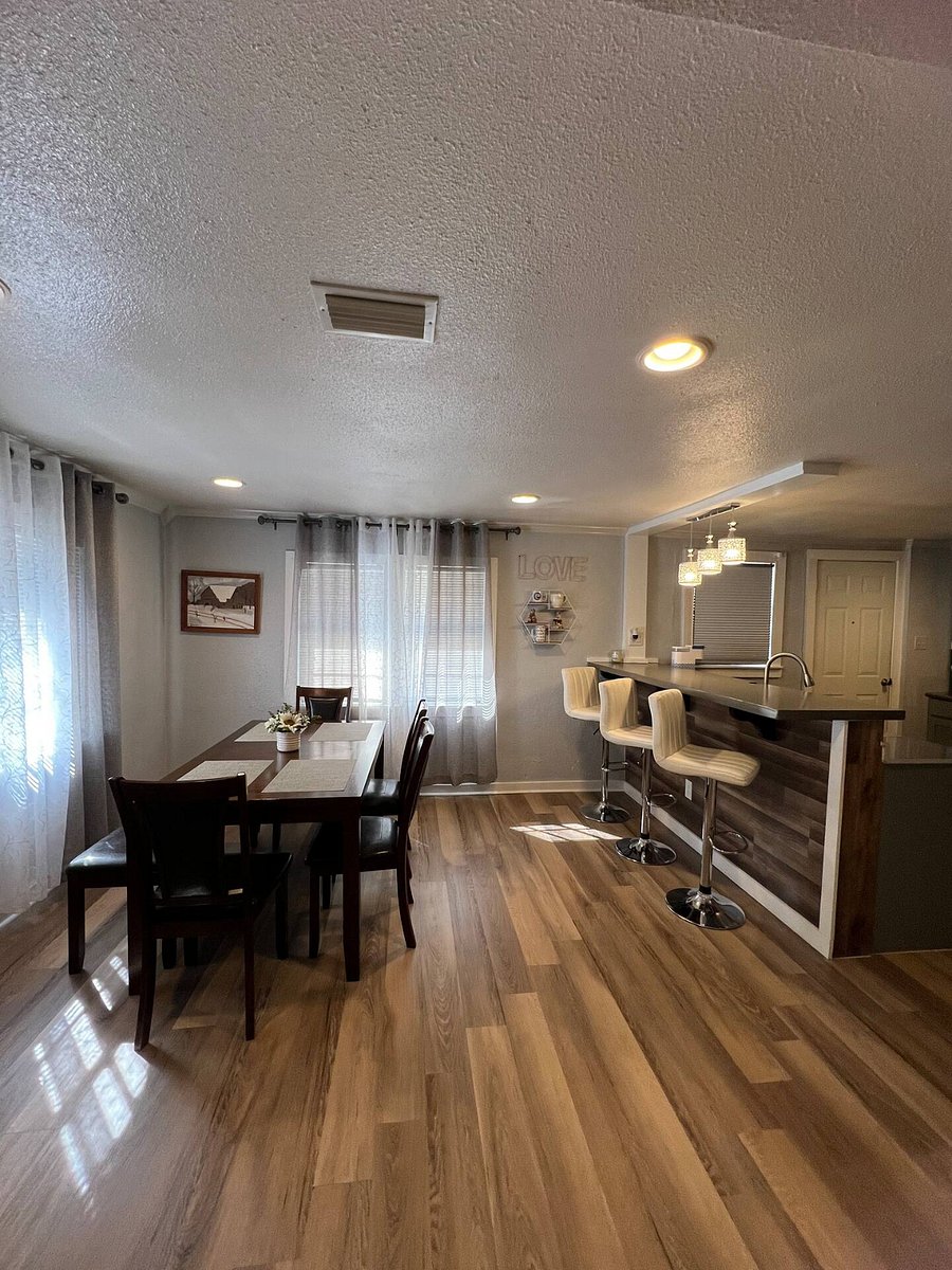 Furnished Finder property 700286_1 photo 4