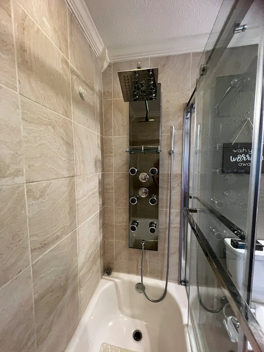 Furnished Finder property 700286_1 photo 13
