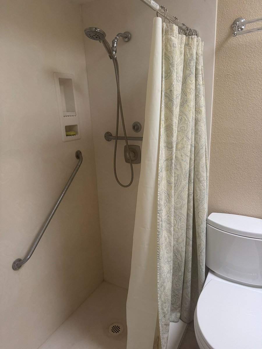 Furnished Finder property 700339_1 photo 15