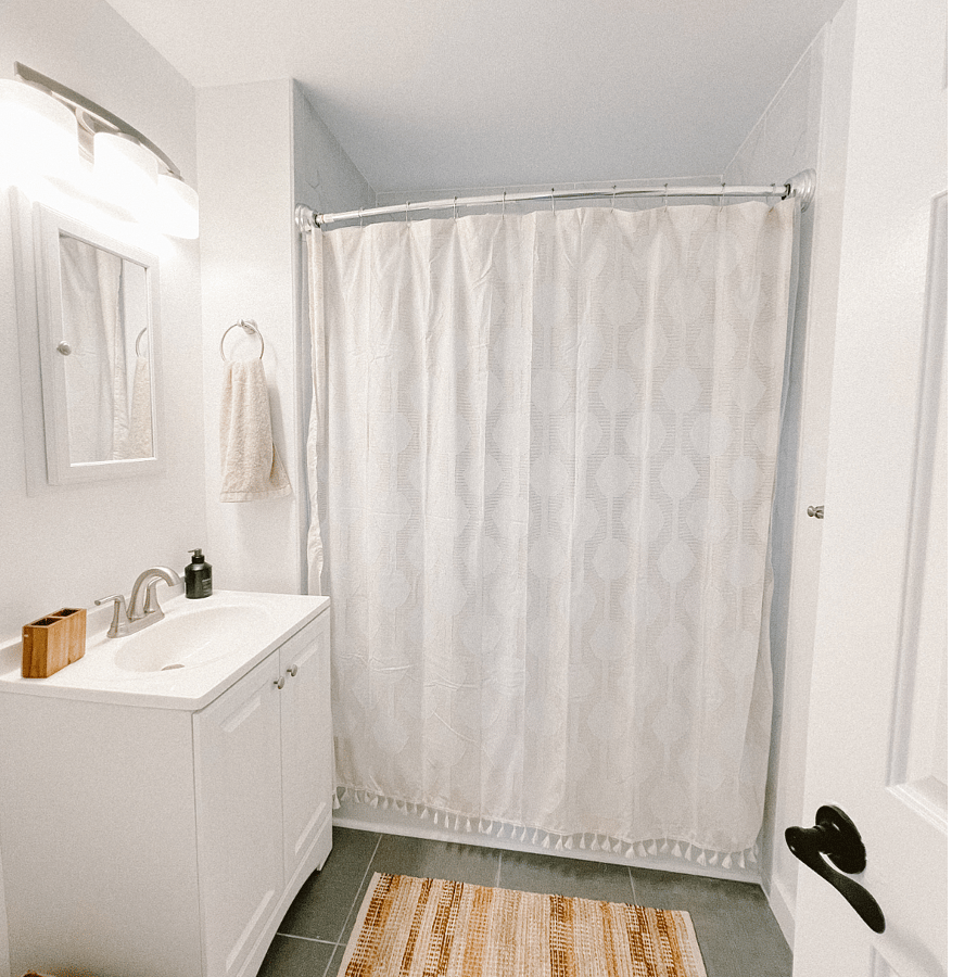 Furnished Finder property 700344_1 photo 6