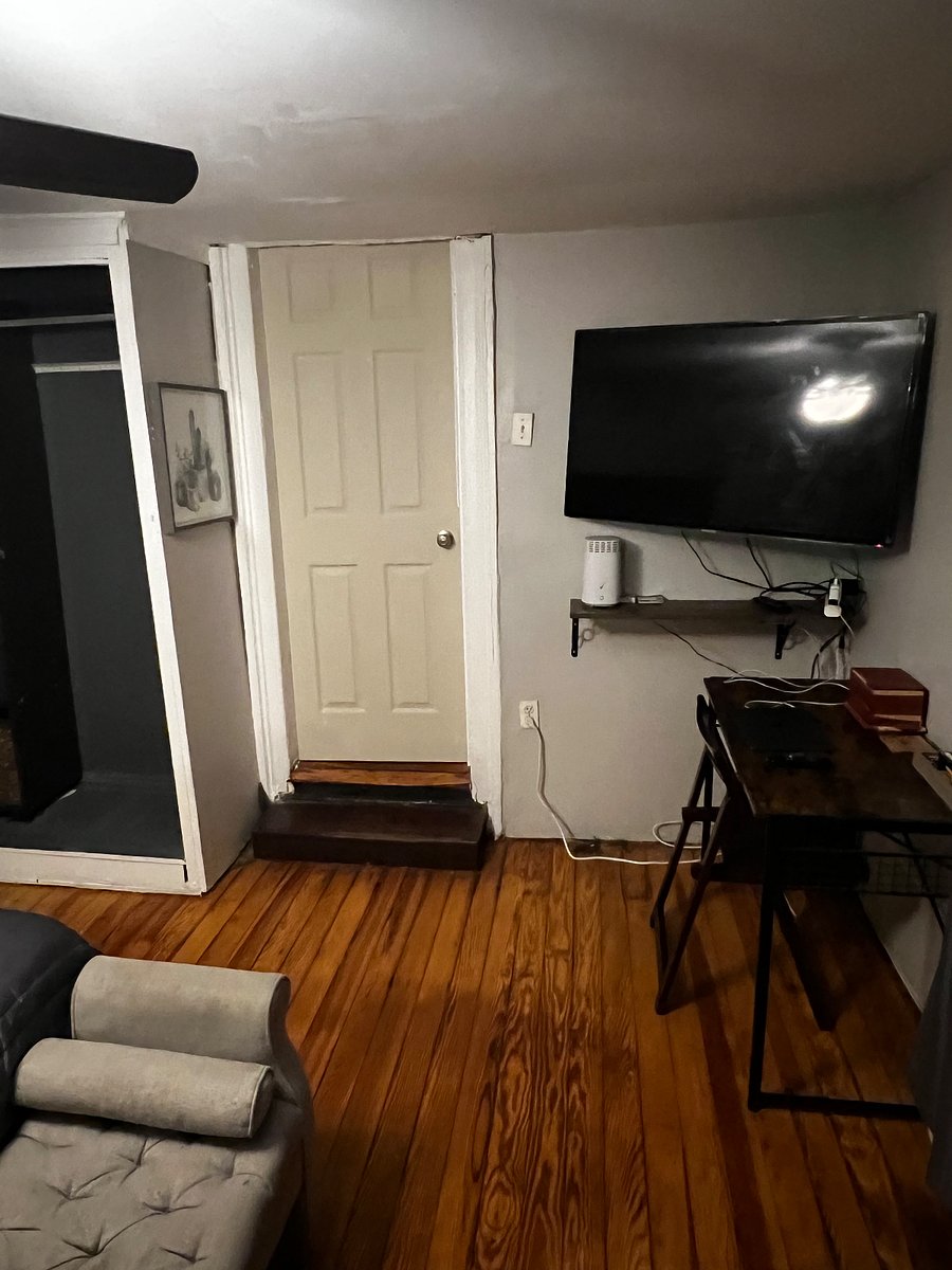 Furnished Finder property 700359_1 photo 3