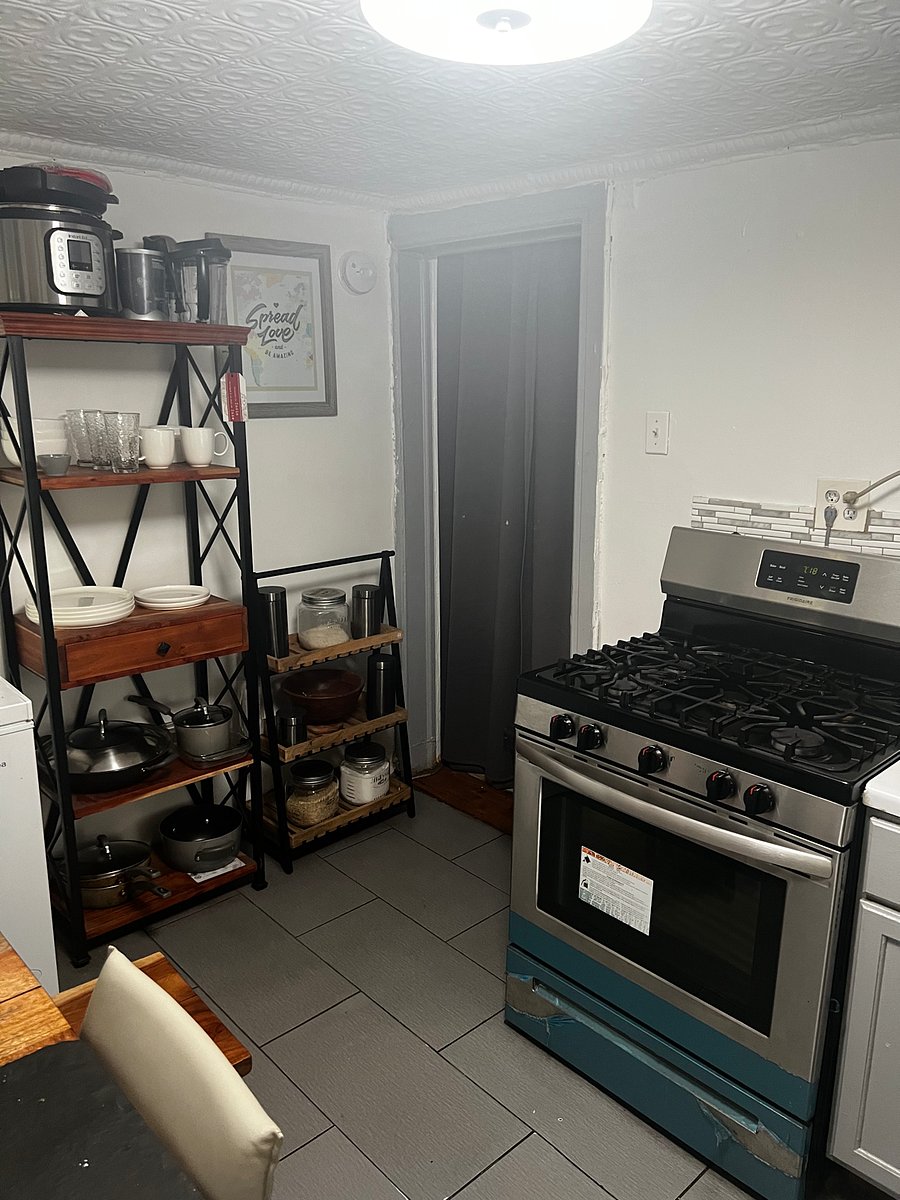 Furnished Finder property 700359_1 photo 11