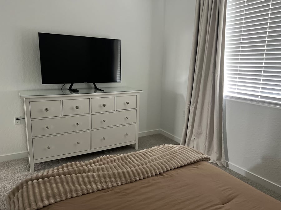 Furnished Finder property 700372_2 photo 3