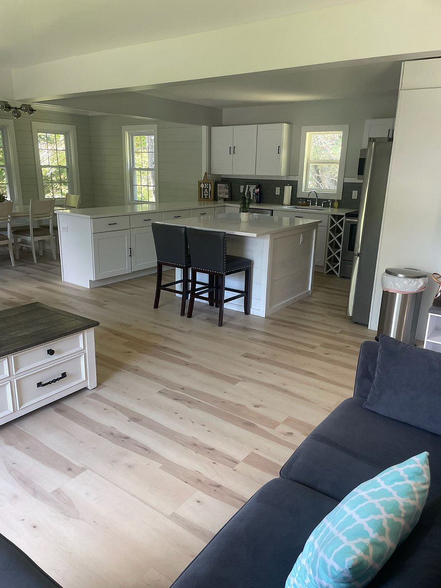 Furnished Finder property 700374_1 photo 14
