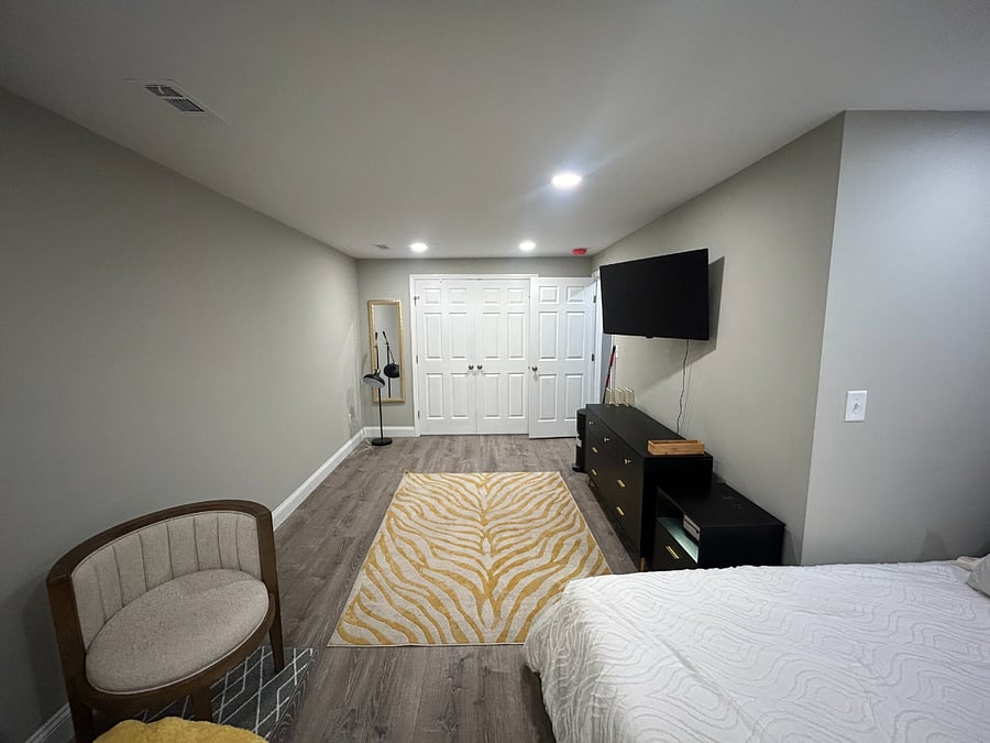 Primary bdrm