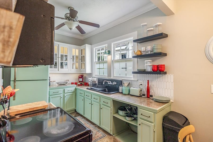 Furnished Finder property 700387_1 photo 10