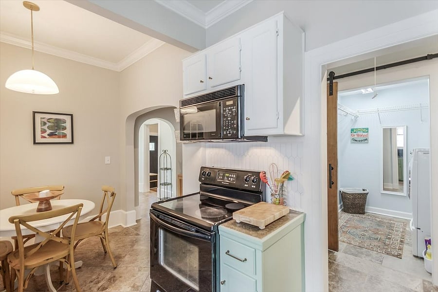 Furnished Finder property 700387_1 photo 15
