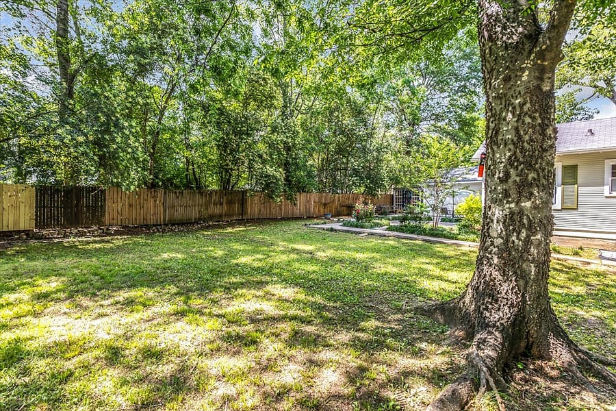 Furnished Finder property 700387_1 photo 25