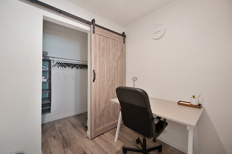 Furnished Finder property 700394_1 photo 7
