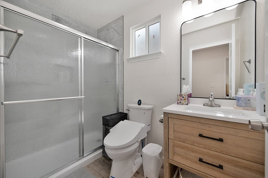 Furnished Finder property 700394_1 photo 8