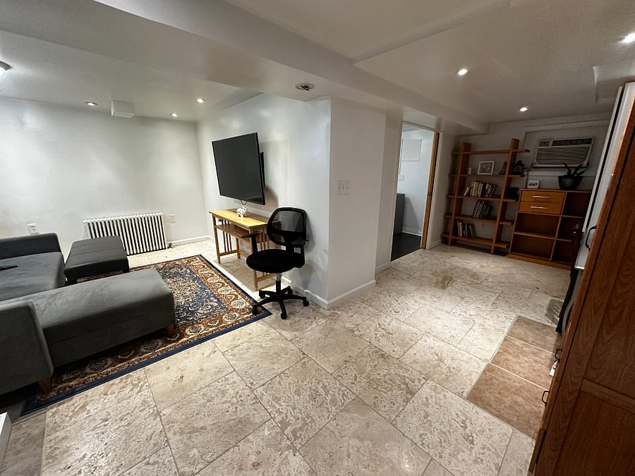 Furnished Finder property 700427_1 photo 9