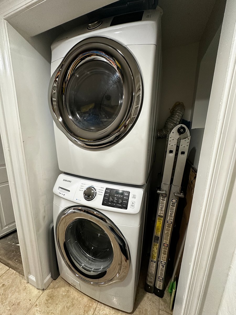 Furnished Finder property 700427_1 photo 15