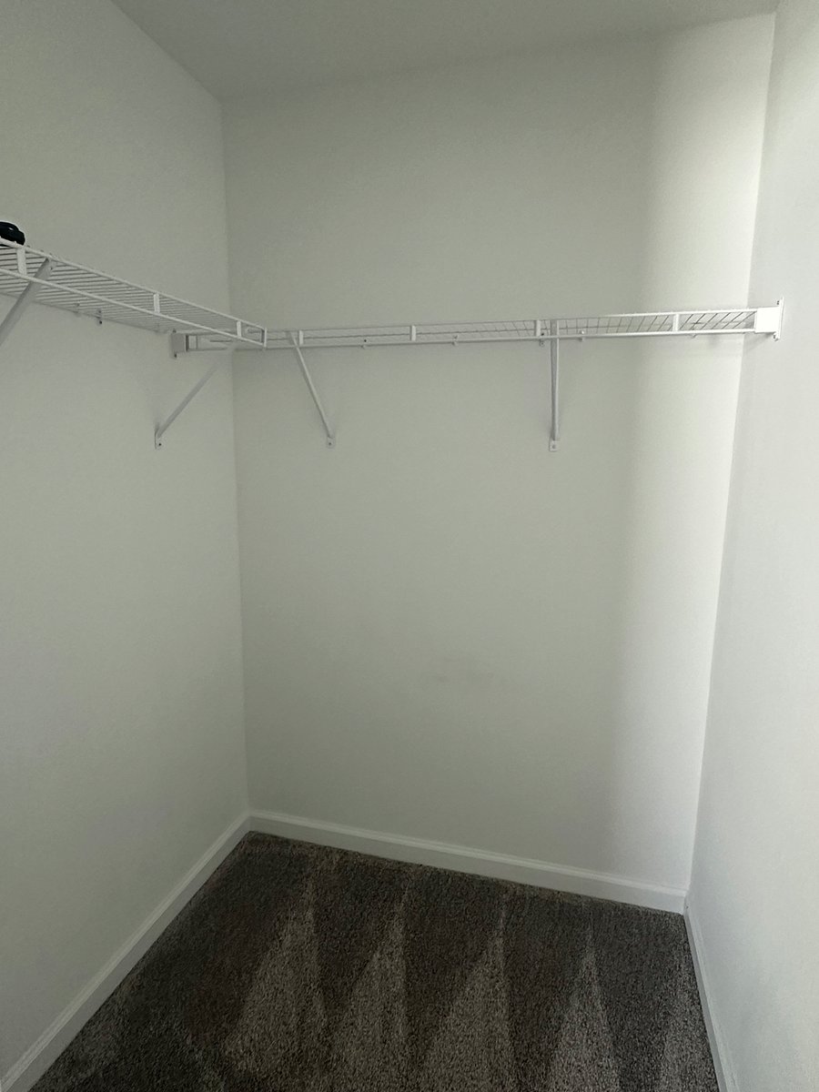 Furnished Finder property 700451_2 photo 3