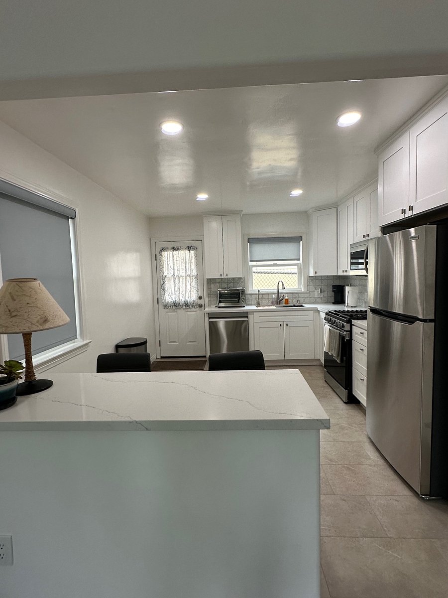 Furnished Finder property 700454_1 photo 11