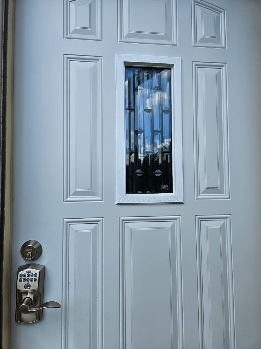 Furnished Finder property 700458_1 photo 2