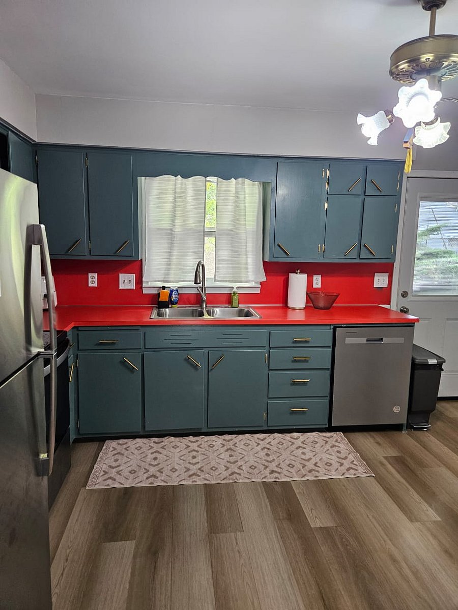 Furnished Finder property 700458_1 photo 11