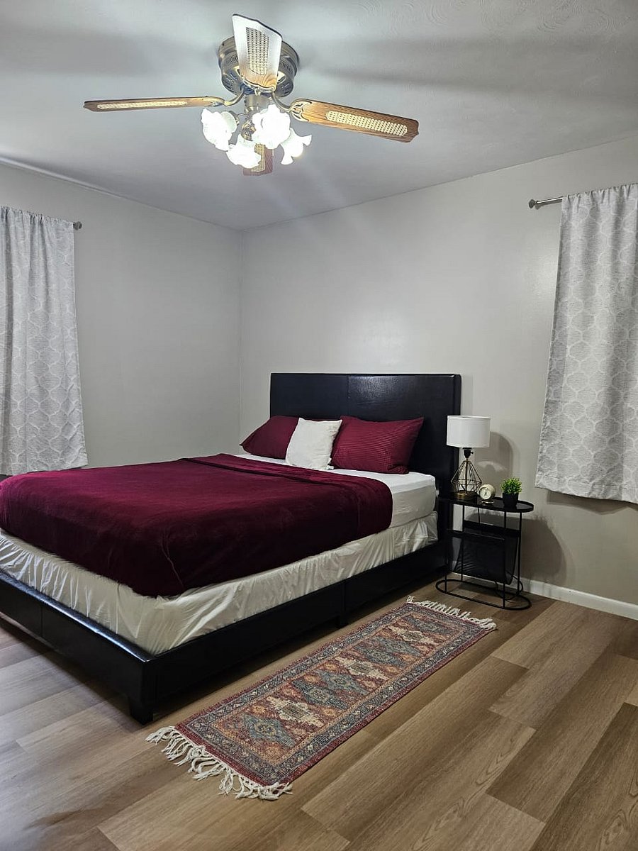 Furnished Finder property 700458_1 photo 17