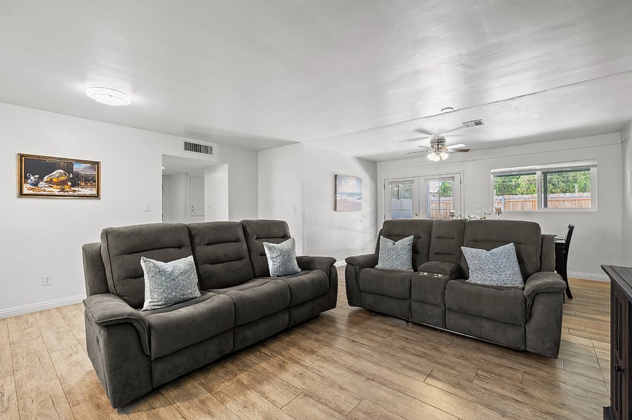 Furnished Finder property 700492_1 photo 6
