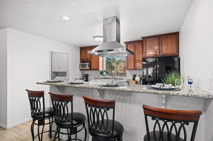Furnished Finder property 700492_1 photo 10