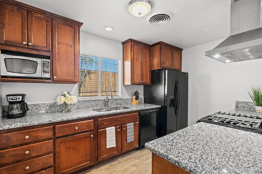 Furnished Finder property 700492_1 photo 12
