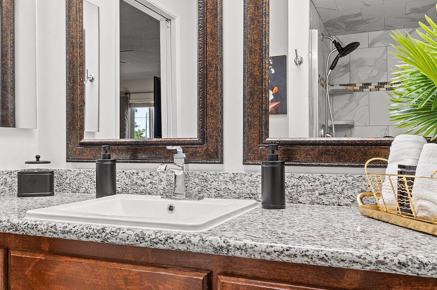 Furnished Finder property 700492_1 photo 35