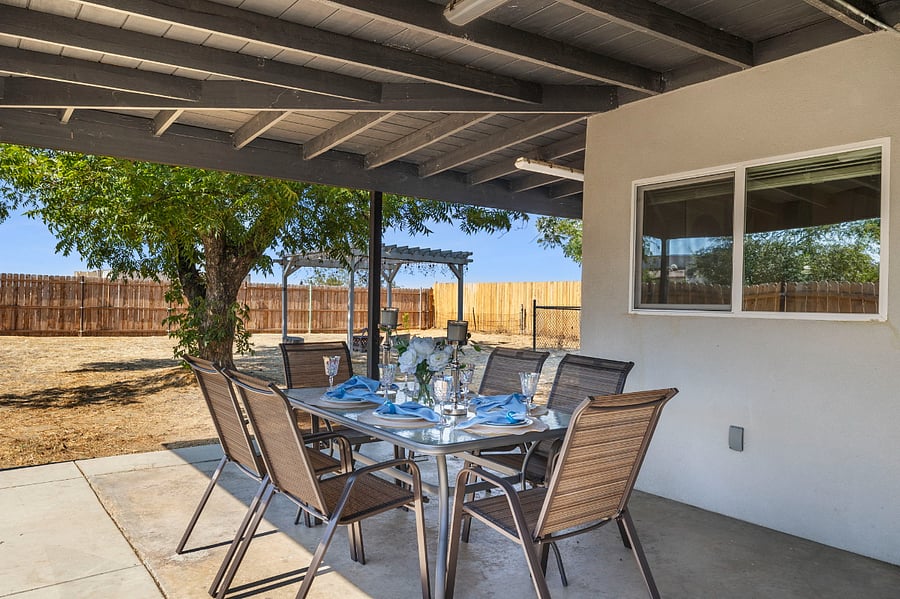 Furnished Finder property 700492_1 photo 36