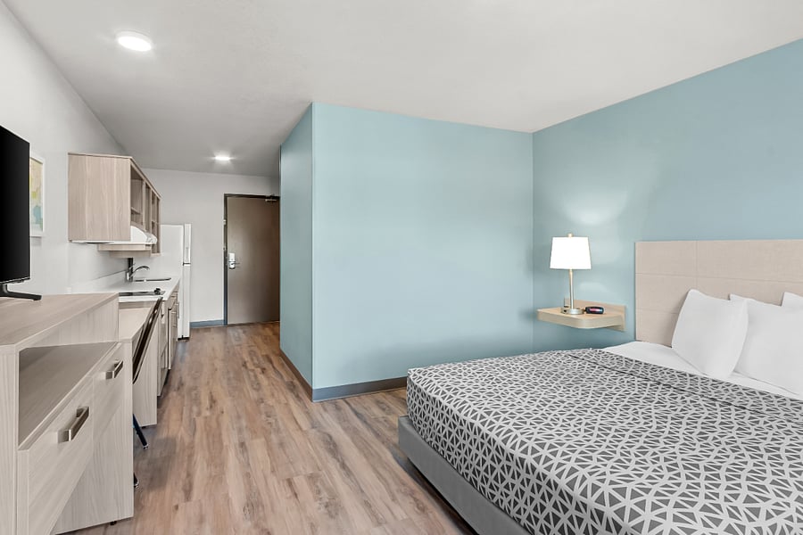 Furnished Finder property 700517_1 photo 8