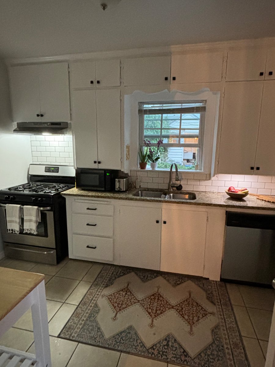 Furnished Finder property 700595_1 photo 20