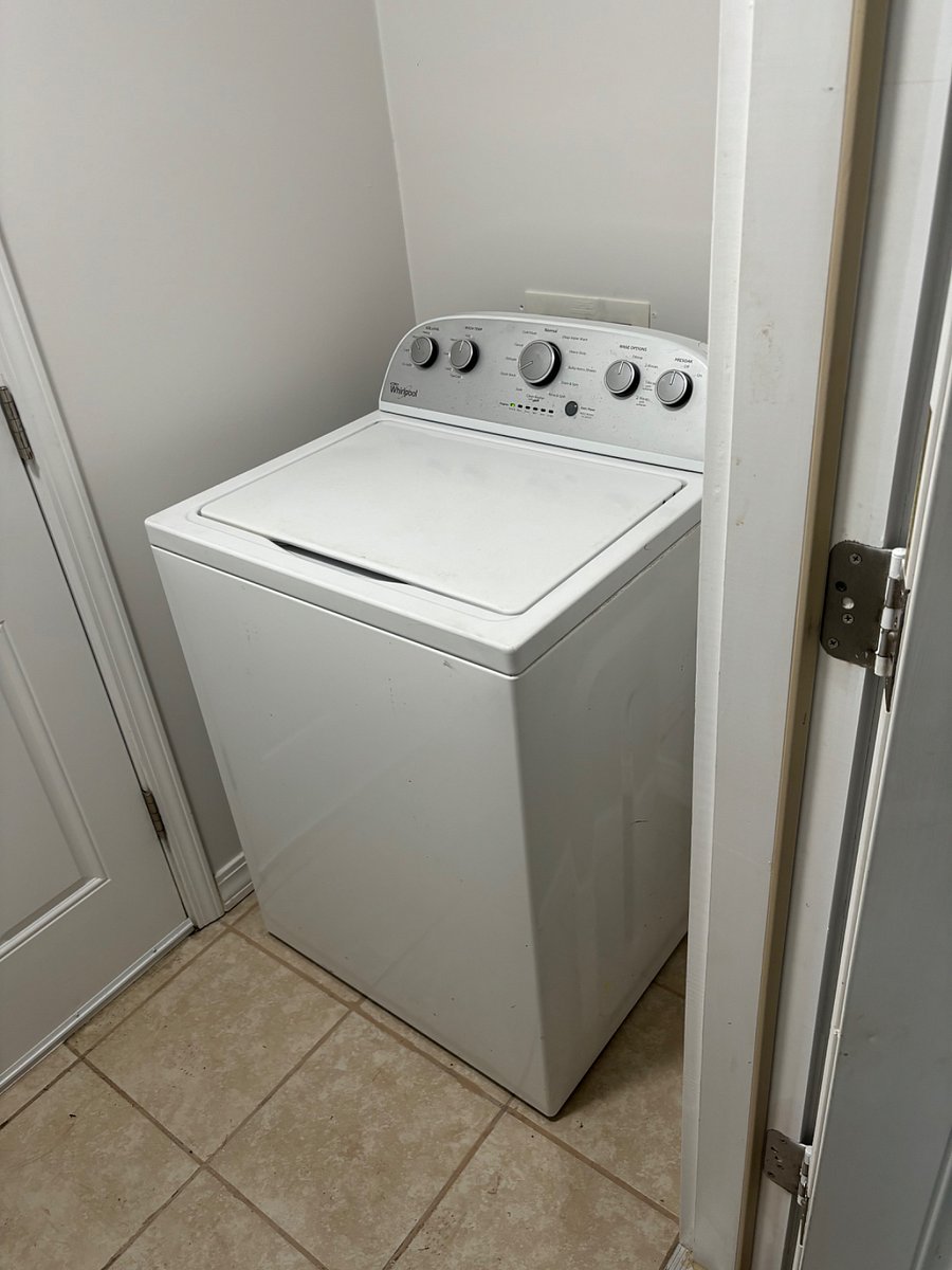 Furnished Finder property 700595_1 photo 23