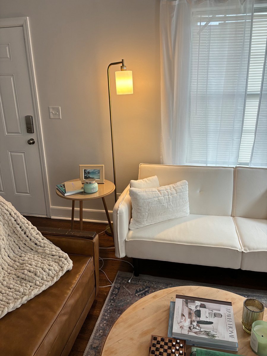 Furnished Finder property 700595_1 photo 24