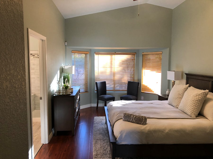 Master Bedroom ~ full King bed