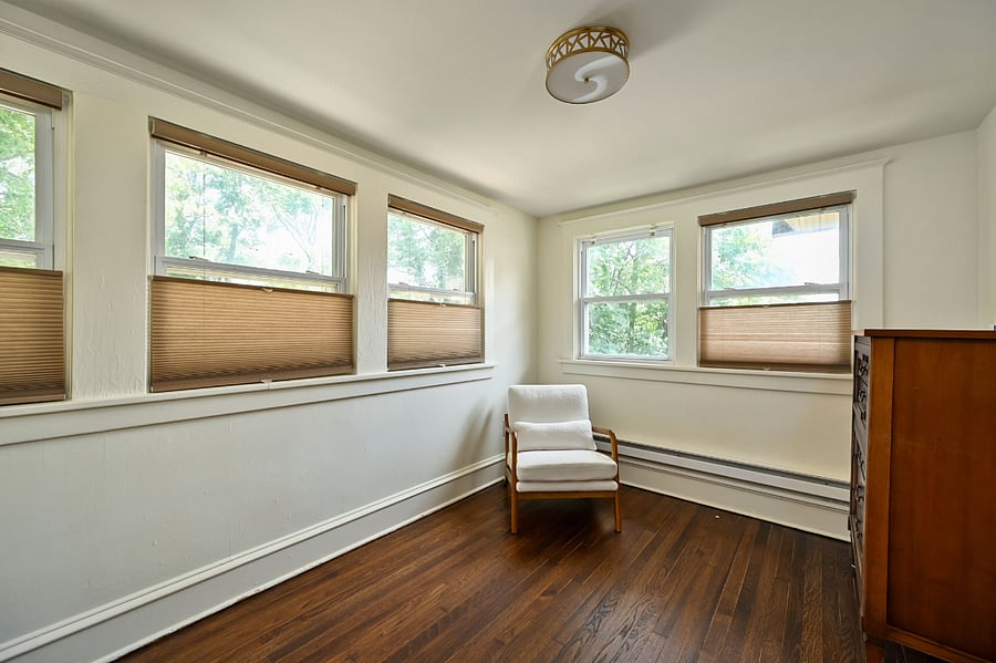 Private sitting area