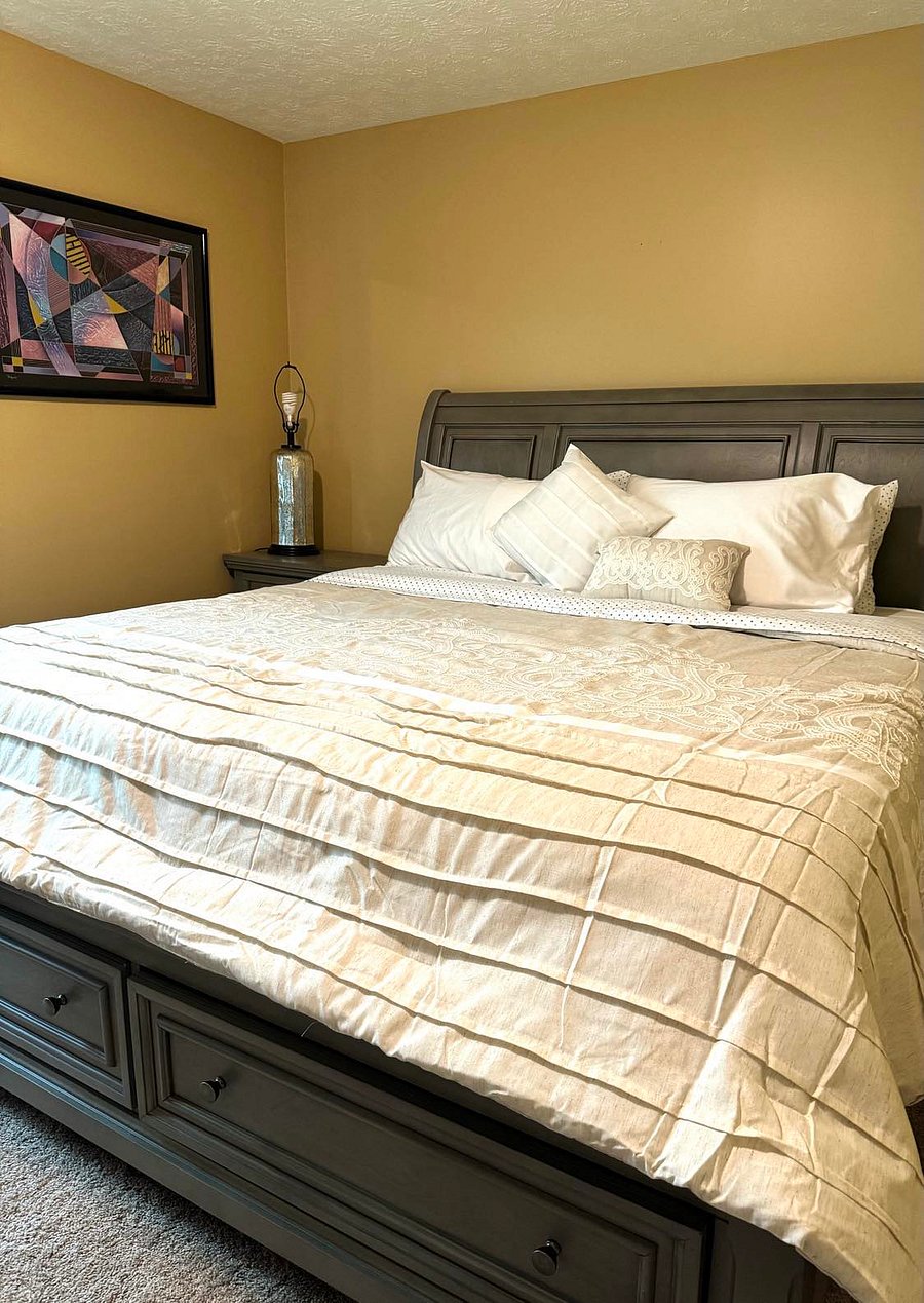 Furnished Finder property 700626_1 photo 12