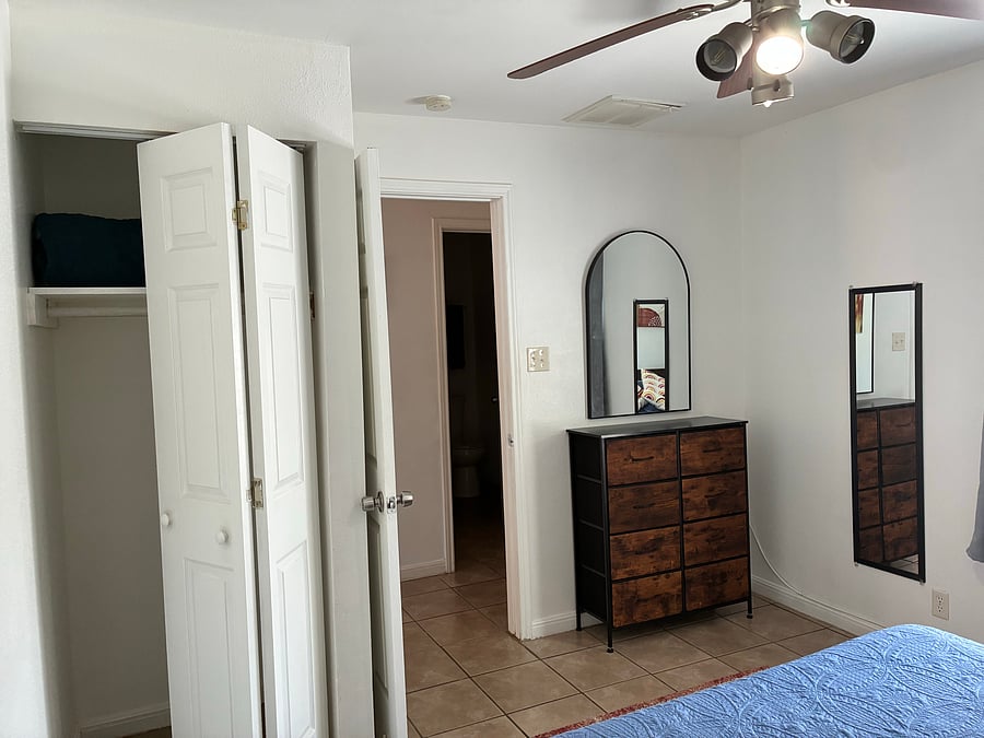 Furnished Finder property 700641_1 photo 6
