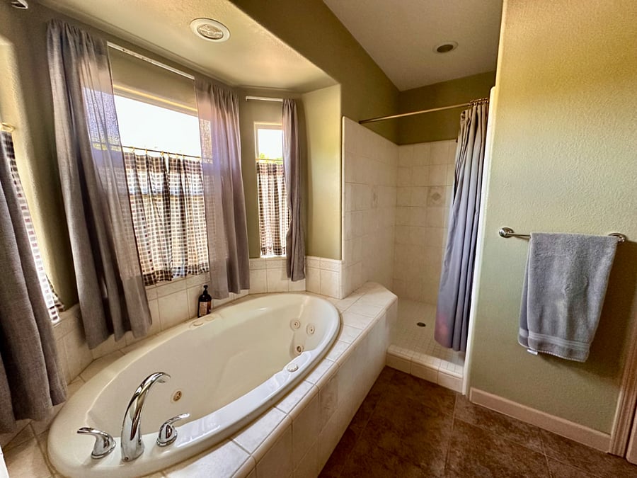 Furnished Finder property 700696_1 photo 5