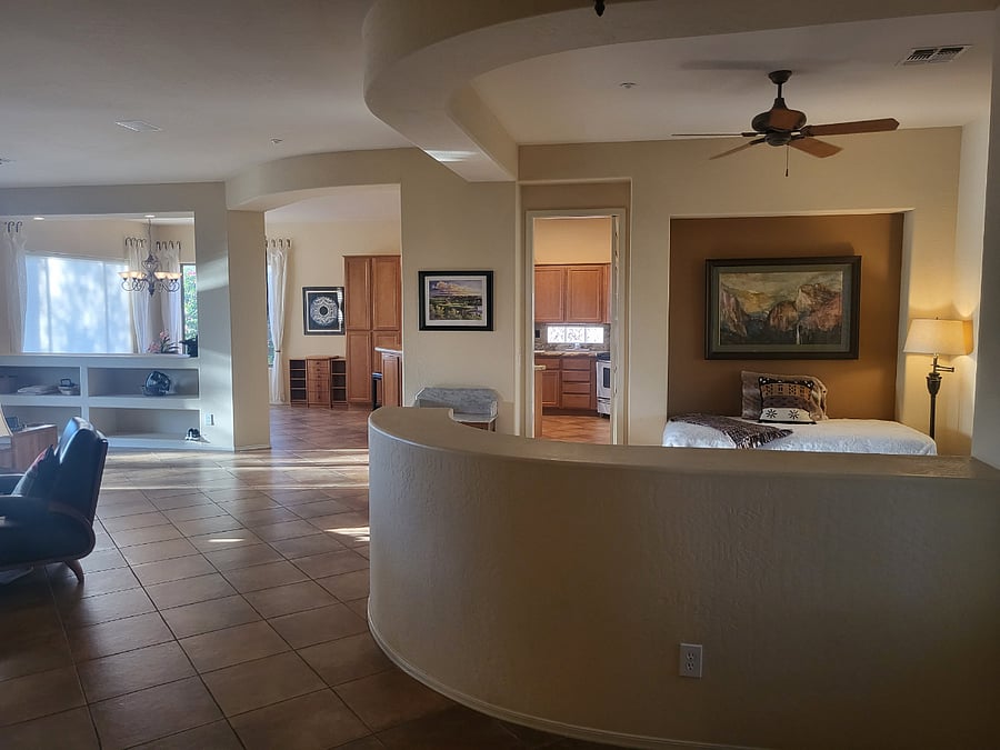 Furnished Finder property 700741_1 photo 2