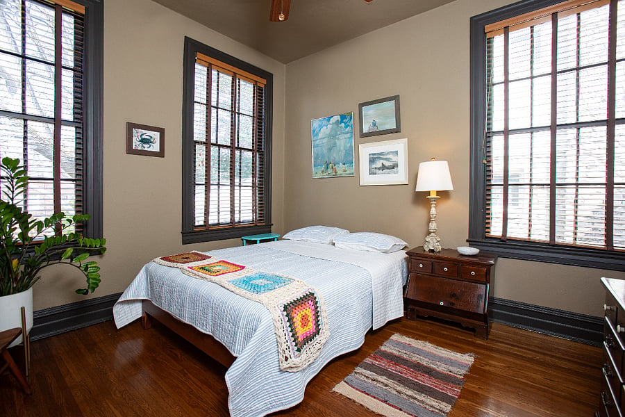 Second bedroom with Queen bed