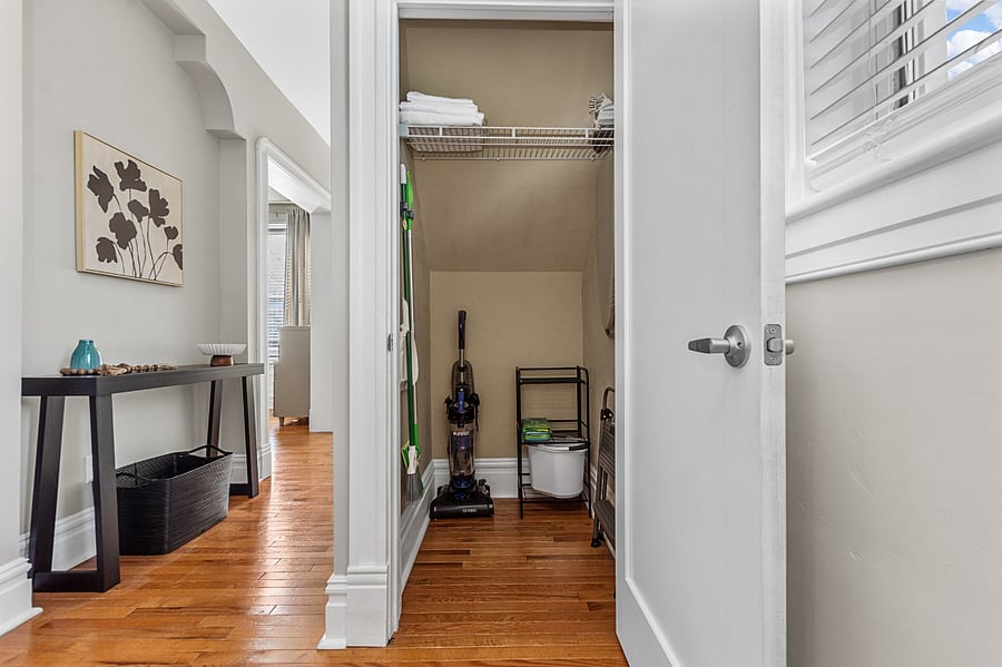 Furnished Finder property 700787_1 photo 10