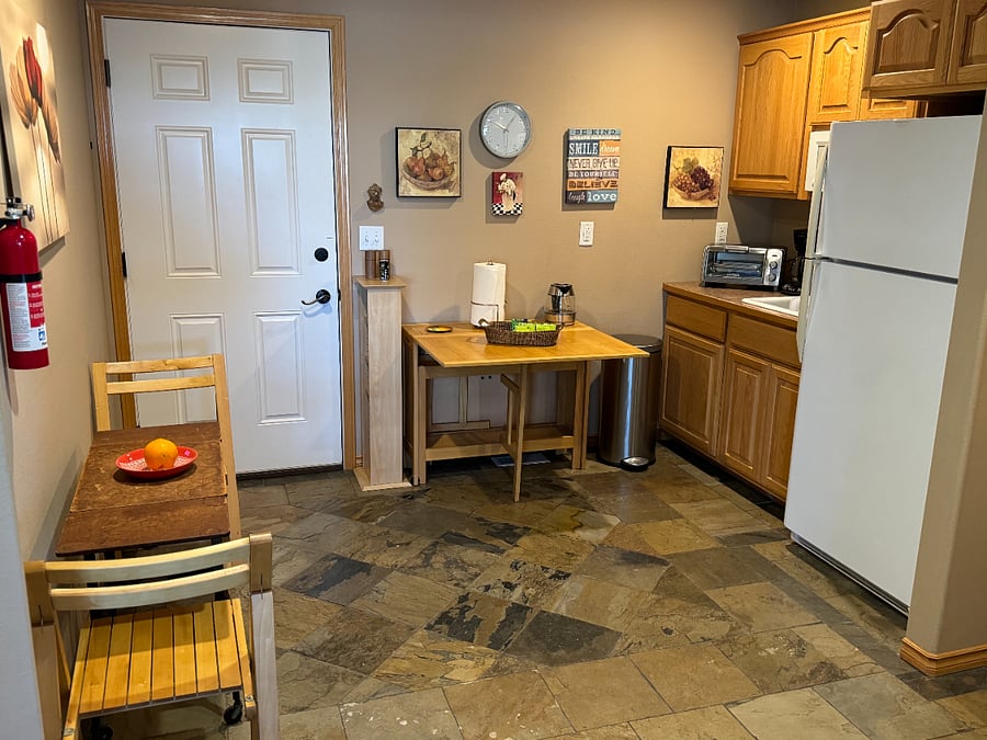 Furnished Finder property 700800_1 photo 4