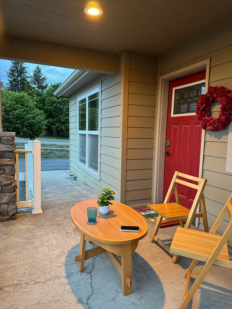 Furnished Finder property 700800_1 photo 13